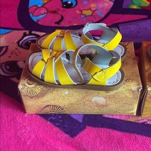 Salt water Sandals $25